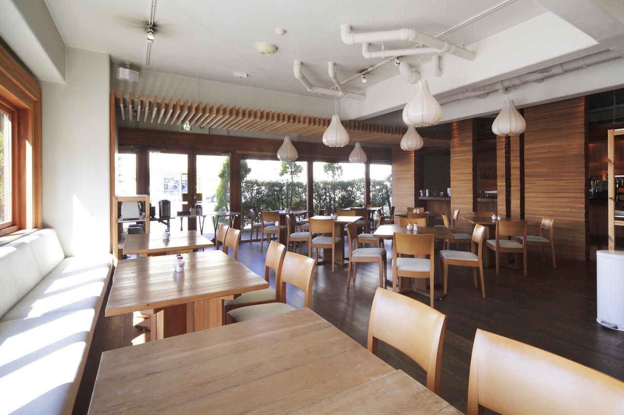 Park Hotel Kani Zewnętrze zdjęcie